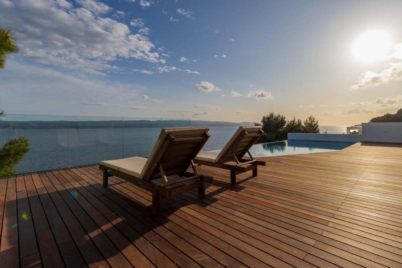 Luxury Apartments Villa Ruzmarina With New Heated Infinity Pool And Lounge Area Marusici  Exterior photo