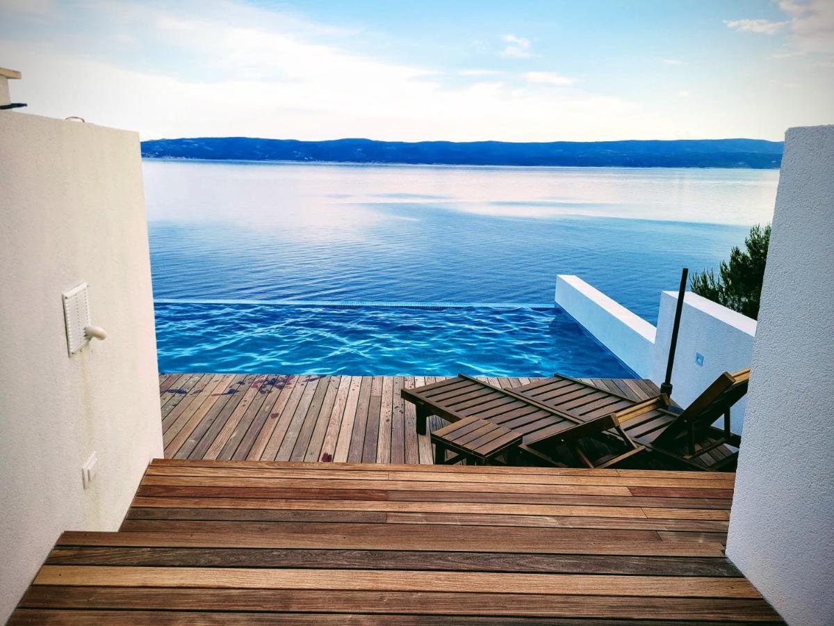 Luxury Apartments Villa Ruzmarina With New Heated Infinity Pool And Lounge Area Marusici  Exterior photo