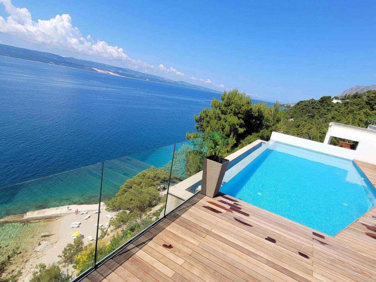 Luxury Apartments Villa Ruzmarina With New Heated Infinity Pool And Lounge Area Marusici  Exterior photo