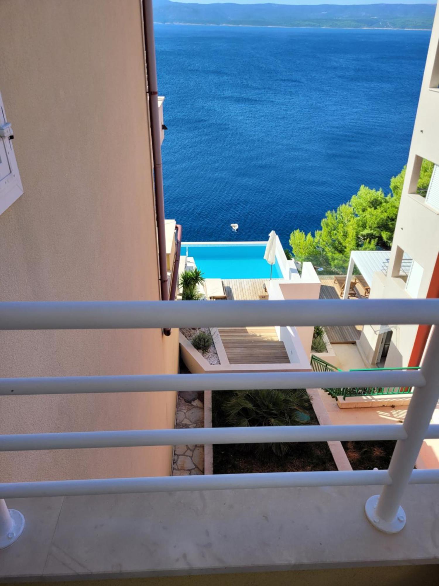 Luxury Apartments Villa Ruzmarina With New Heated Infinity Pool And Lounge Area Marusici  Exterior photo