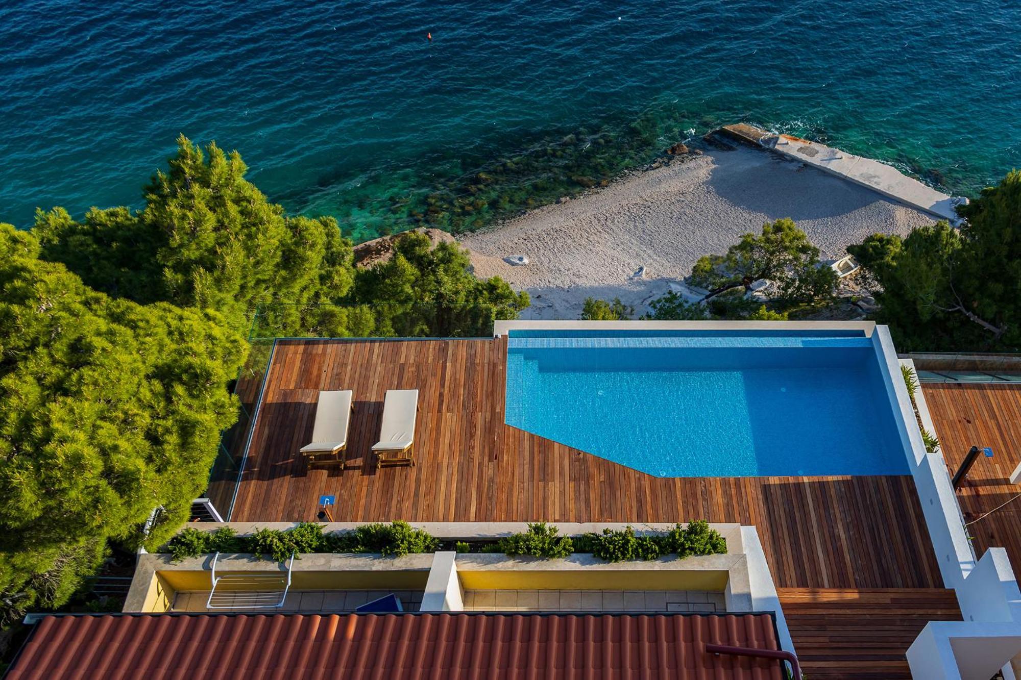 Luxury Apartments Villa Ruzmarina With New Heated Infinity Pool And Lounge Area Marusici  Exterior photo